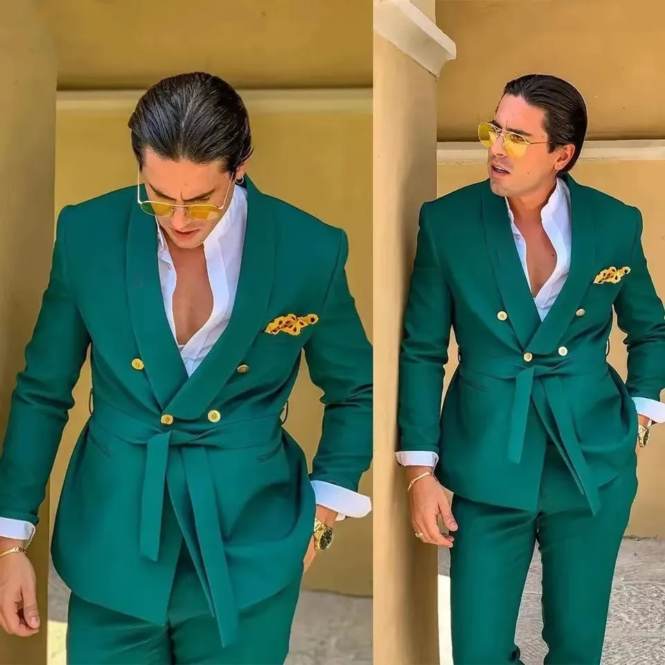 

New Design Green Male Suits for Wedding With Belt 2 Pieces Double Breasted Formal Groom Travel Wear Jacket+Pants Costume Homme