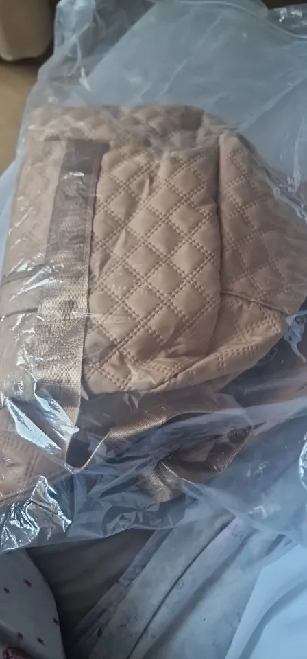 Sac de Voyage Léger Pliable 40L – Fourre-Tout de Sport et Week-End avec Bandoulière Réglable – Sac de Nuit Cabine Homme/Femme photo review