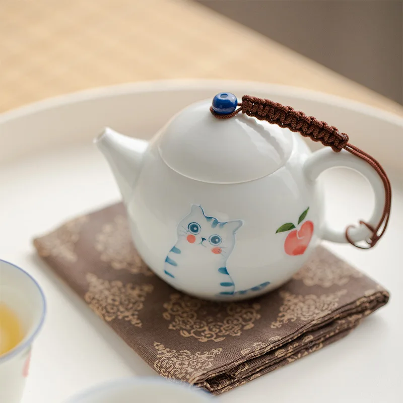 LUWU cute cat ceramic teapot traditional chinese tea pot 280ml