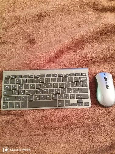Multilingual Wireless Keyboard and Mouse Combo photo review