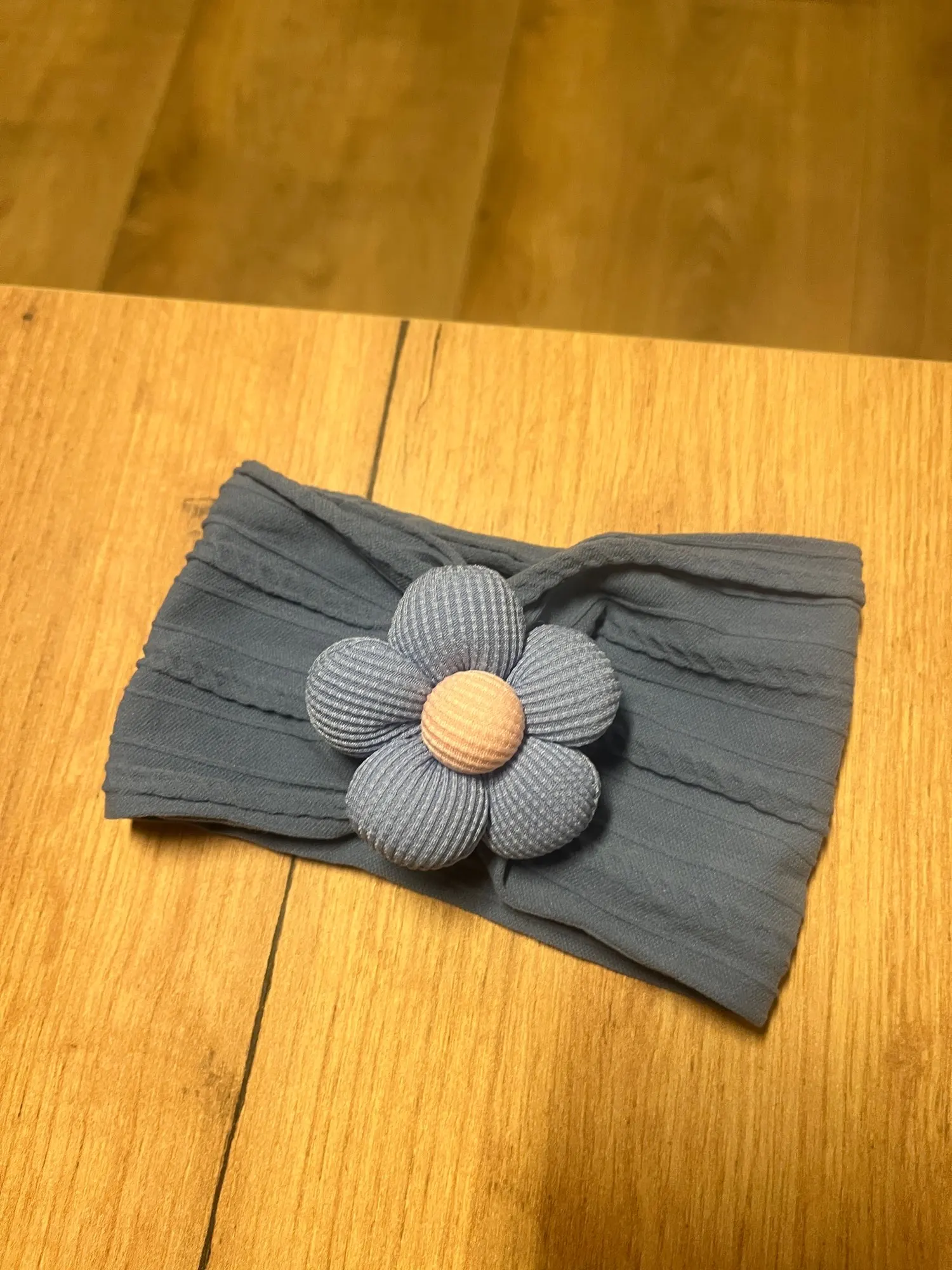 Cute Floral Nylon Baby Headband photo review