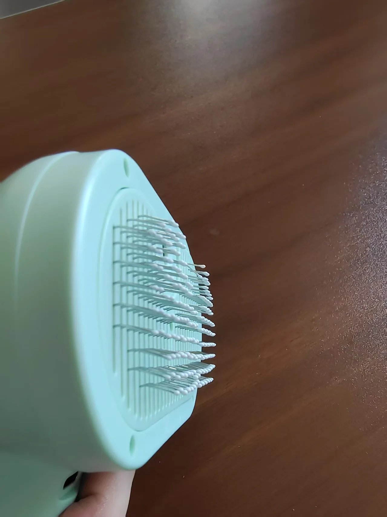 FurEase™ Comb – Shed-Free Starts Here