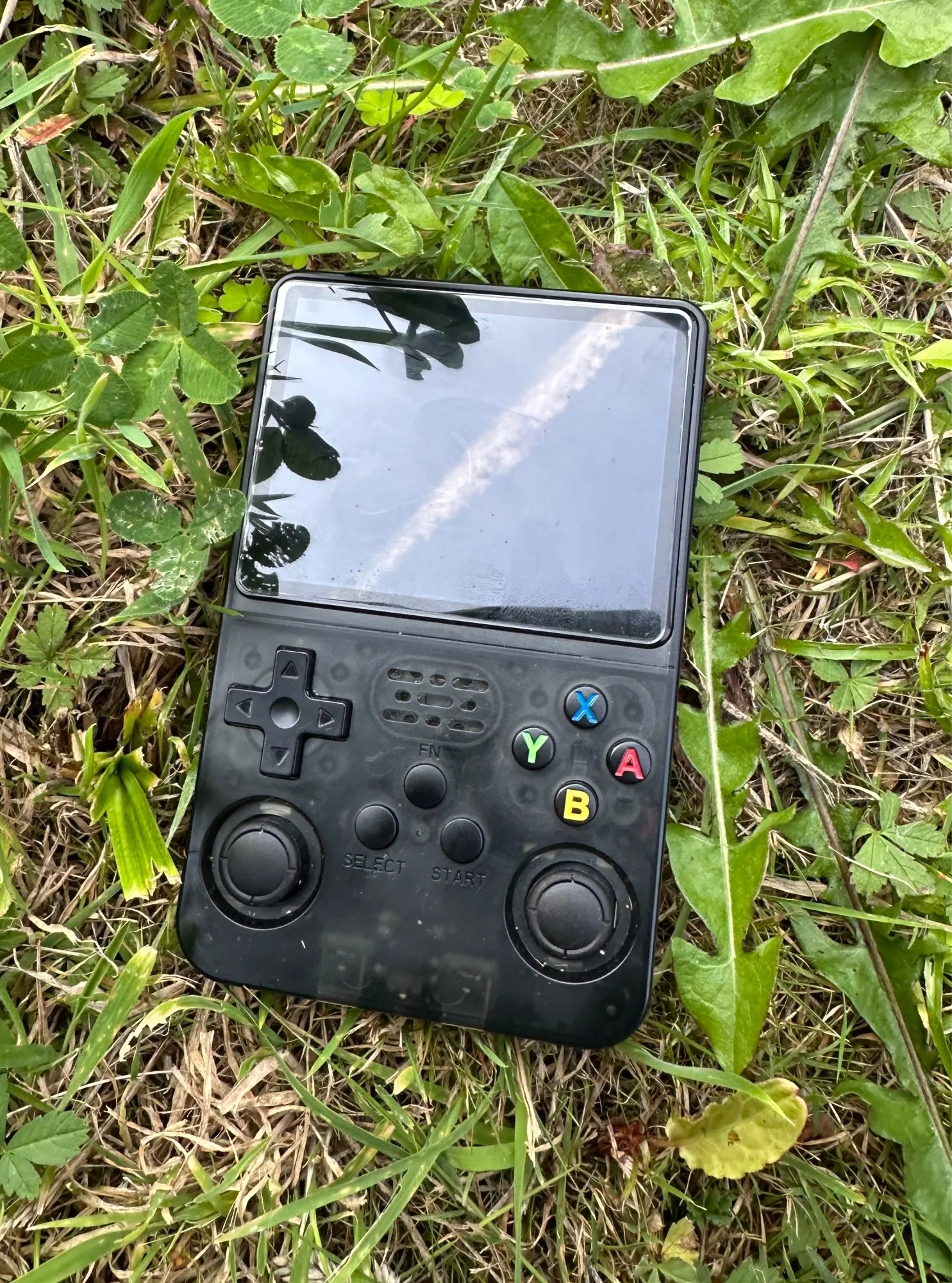 PixelPocket™ Retro Gaming Console - 21,000+ Games | 8h Battery