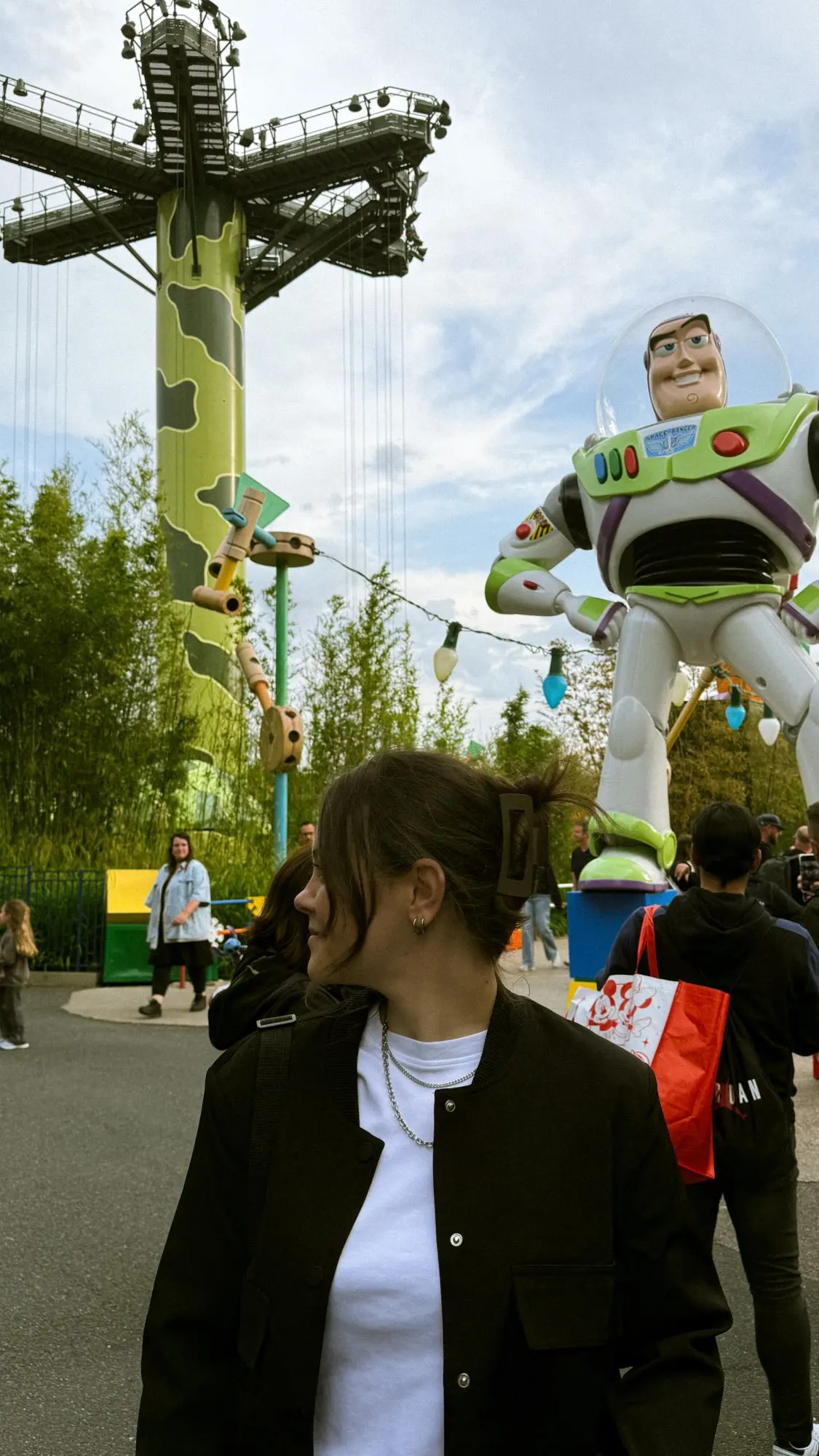 MUJER 2025 Woman Bomber Jacket White Autumn Winter Button Cropped Jackets for Women Fashion Long Sleeve Women Coats Outerwears photo review