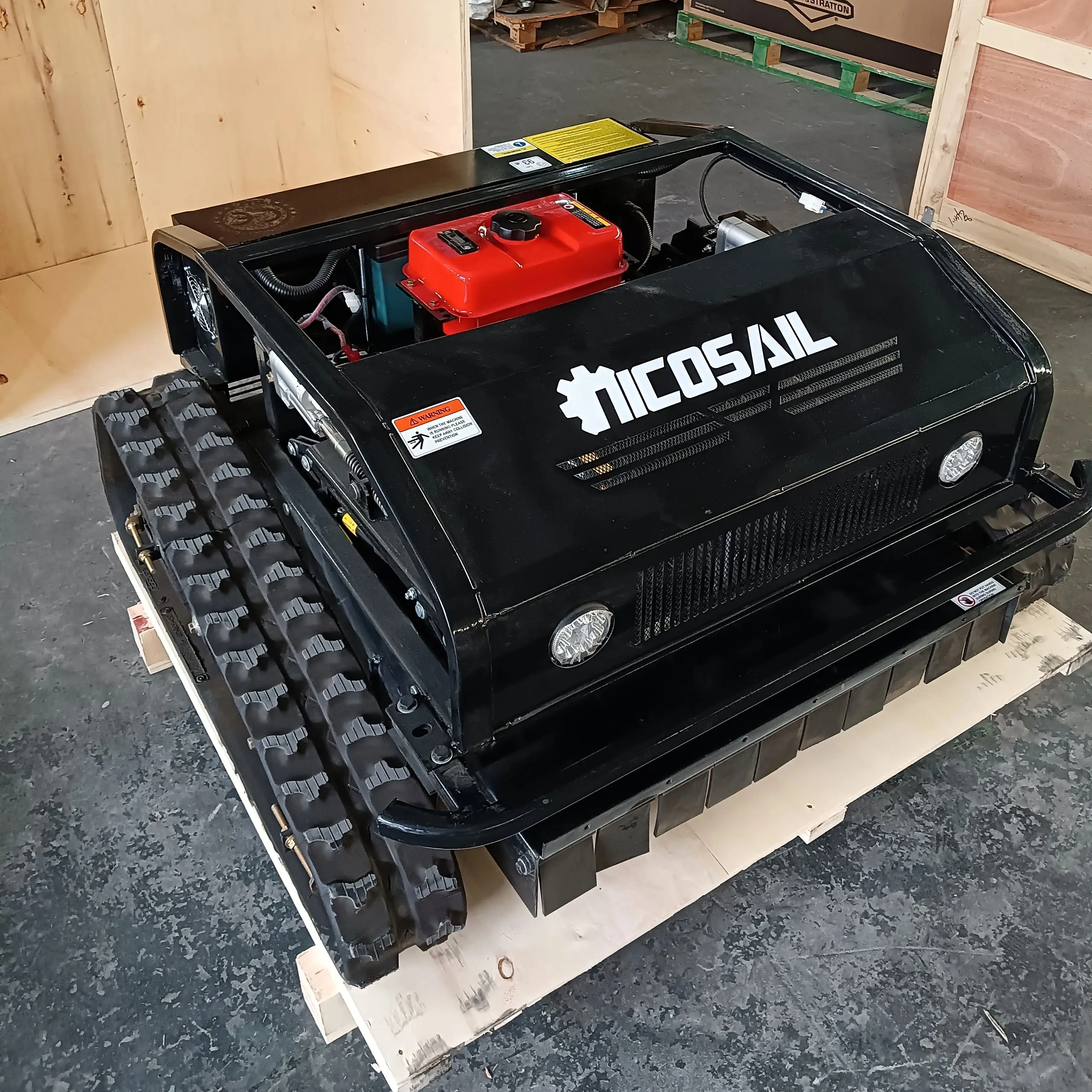 Factory direct sales Honda double wheel 1000mm high horsepower slope 60 degree gasoline intelligent remote control lawn mower 3