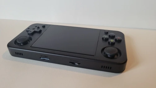 ANBERNIC RG35XX H photo review