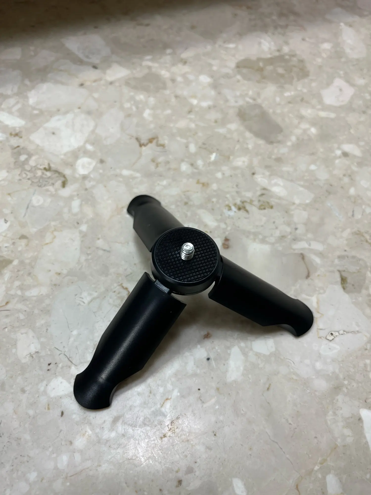 Portable Mini Tripod for insta360 Camera Mini Tripod For Gopro Camera Mini Tripod photo review