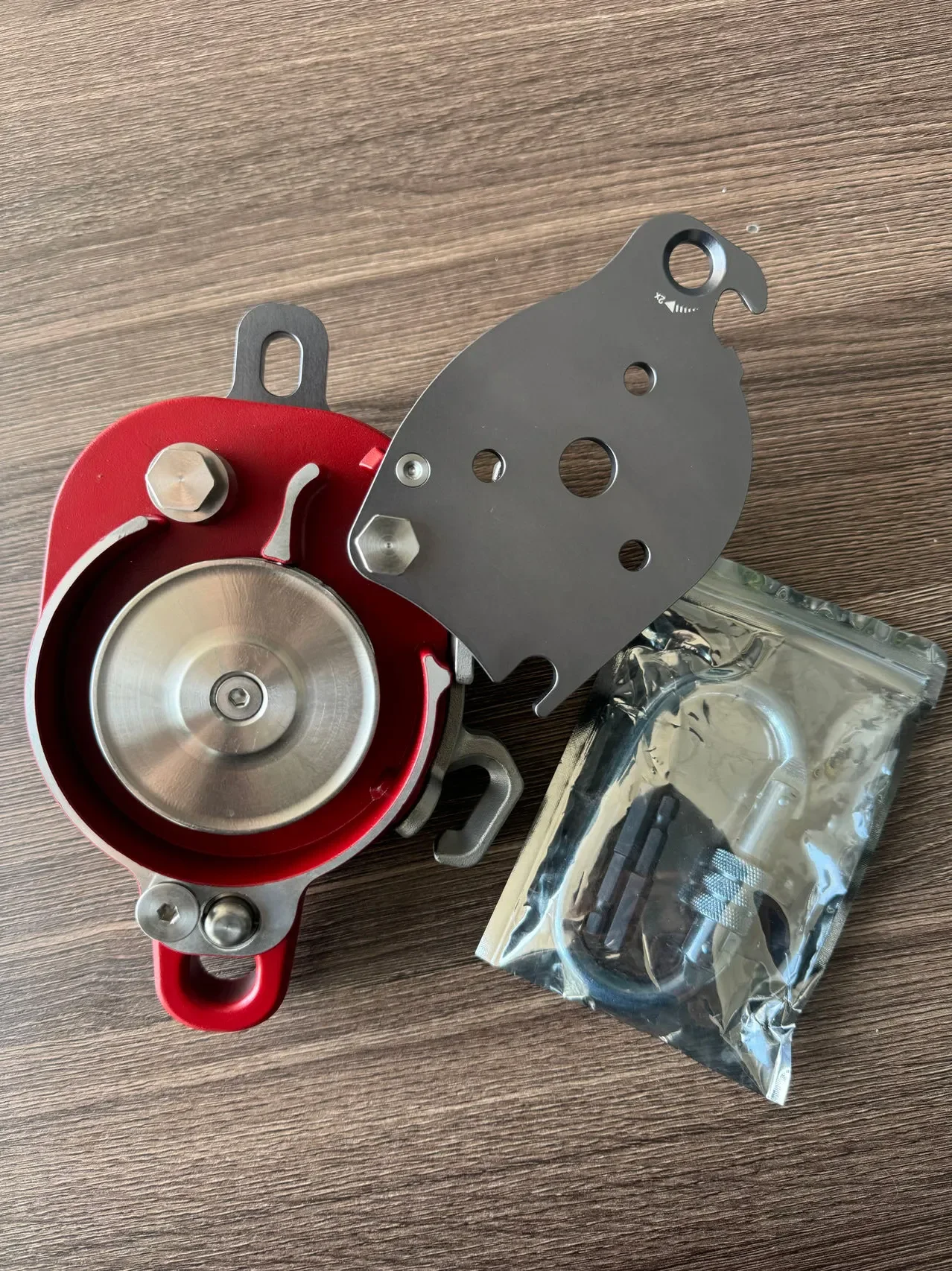 Ascending Descender 200KG Fall Protection Arrester Hand Drill Driven Electric Hoist Rock Climbing Aerial Lifesaving Equipment