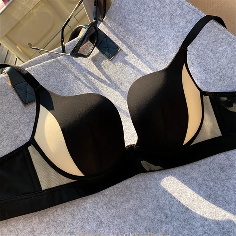 Seamless and comfortable deep V gathered lingerie sexy ladies large size underwear hot style women bra panty sets