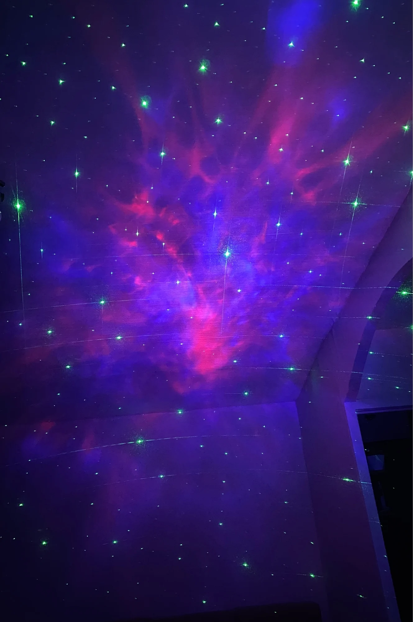 lediverse-astronaut-starlight-projector