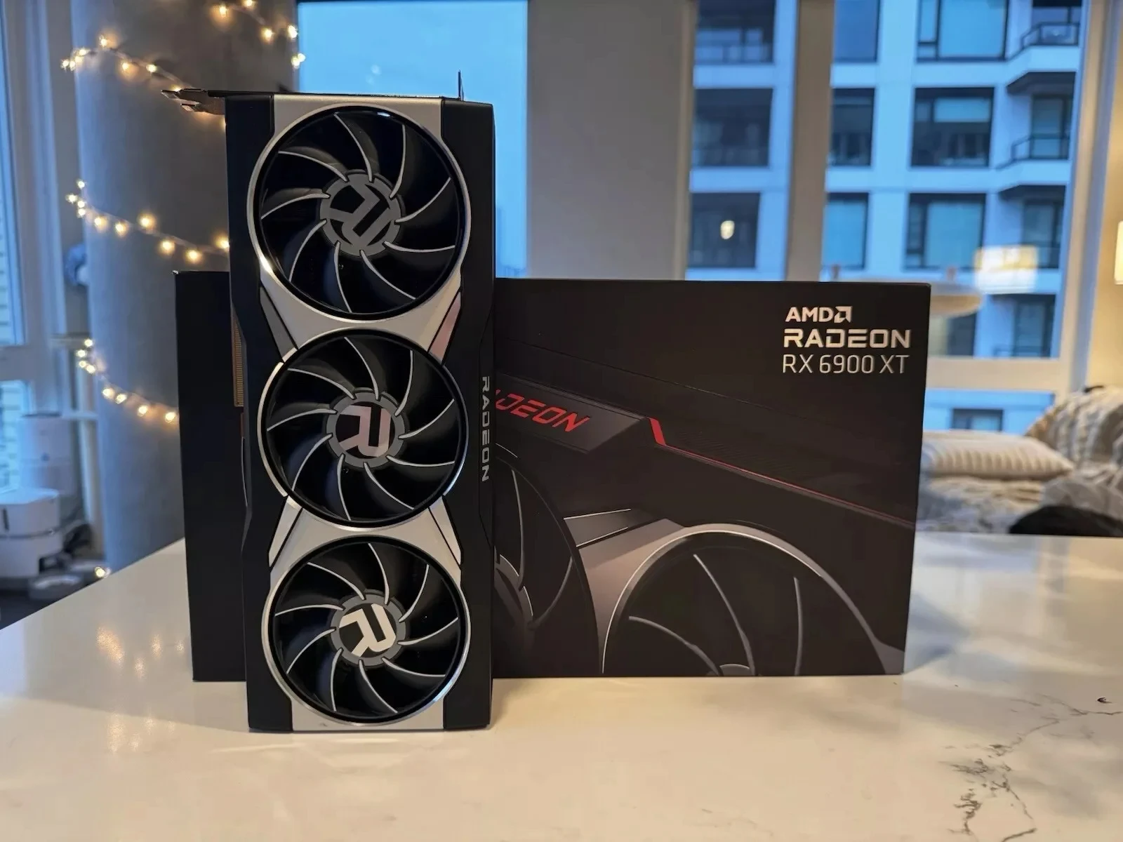 Gigabyte Amd Radeon Rx 6900 Xt Reference Radeon Rx 6800 Xt Rx 6900