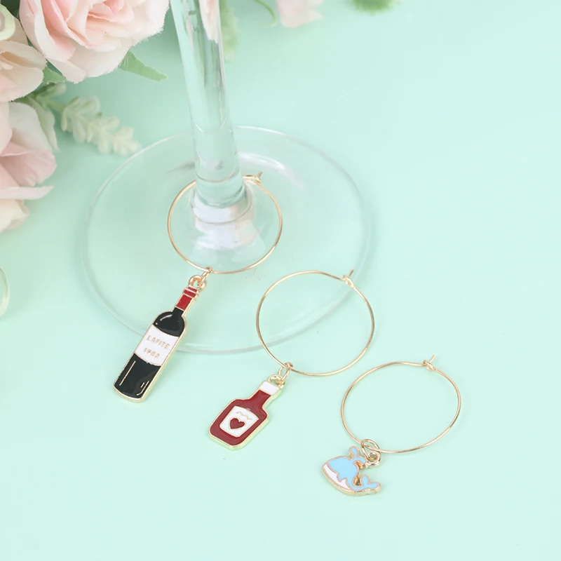 Christmas Wine Glass Charms Delicate Useful Durable Wine Cup Tags Cup Decorations Markers For House Party 15pcs wine glass marker