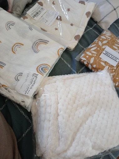 Thicken Baby Blanket Soft Fleece Quilt for Newborn Swaddle Wrap Baby Bedding Accessories Sofa Blanket Stroller Cover Kids Gift photo review