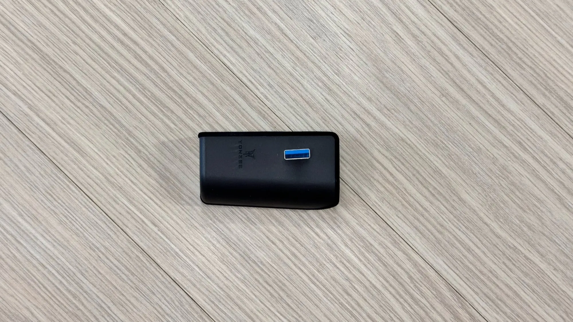 Teslahubs™ Glove Box USB-Hub customer photo