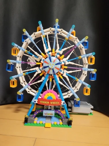 City Friends MOC Rotating Ferris Wheel Building Blocks Electric Bricks with Light Toys for Children Christmas Gifts photo review