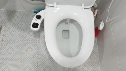 Cuvette de Wc Japonais Nettoyant avec Jet d'Eau photo review