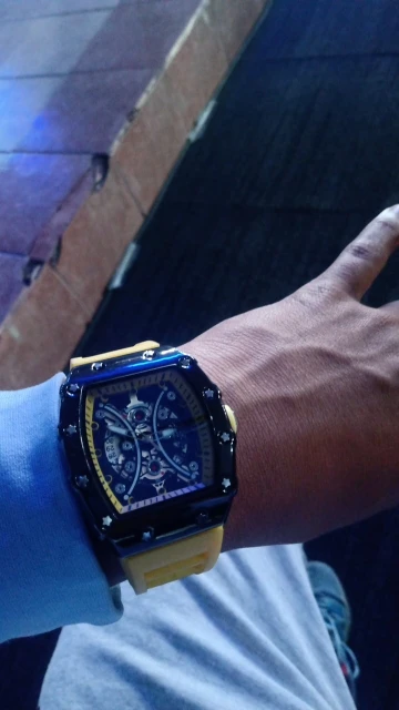 Relógio masculino luz marca de luxo barril vinho dial moda noite brilho relógio esportivo calendário reloj l146 photo review