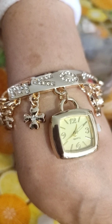 stainless steel watch, heart-shaped bracelet, elegant quartz jewelry, everyday zegarek Damski photo review