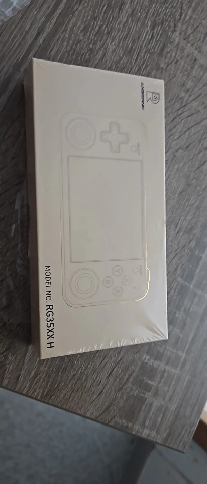 ANBERNIC RG35XX H photo review