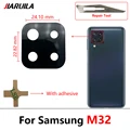 M32