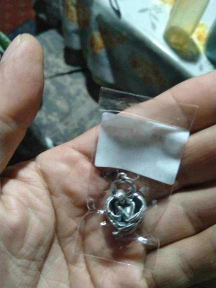 Praying angel with wings charm