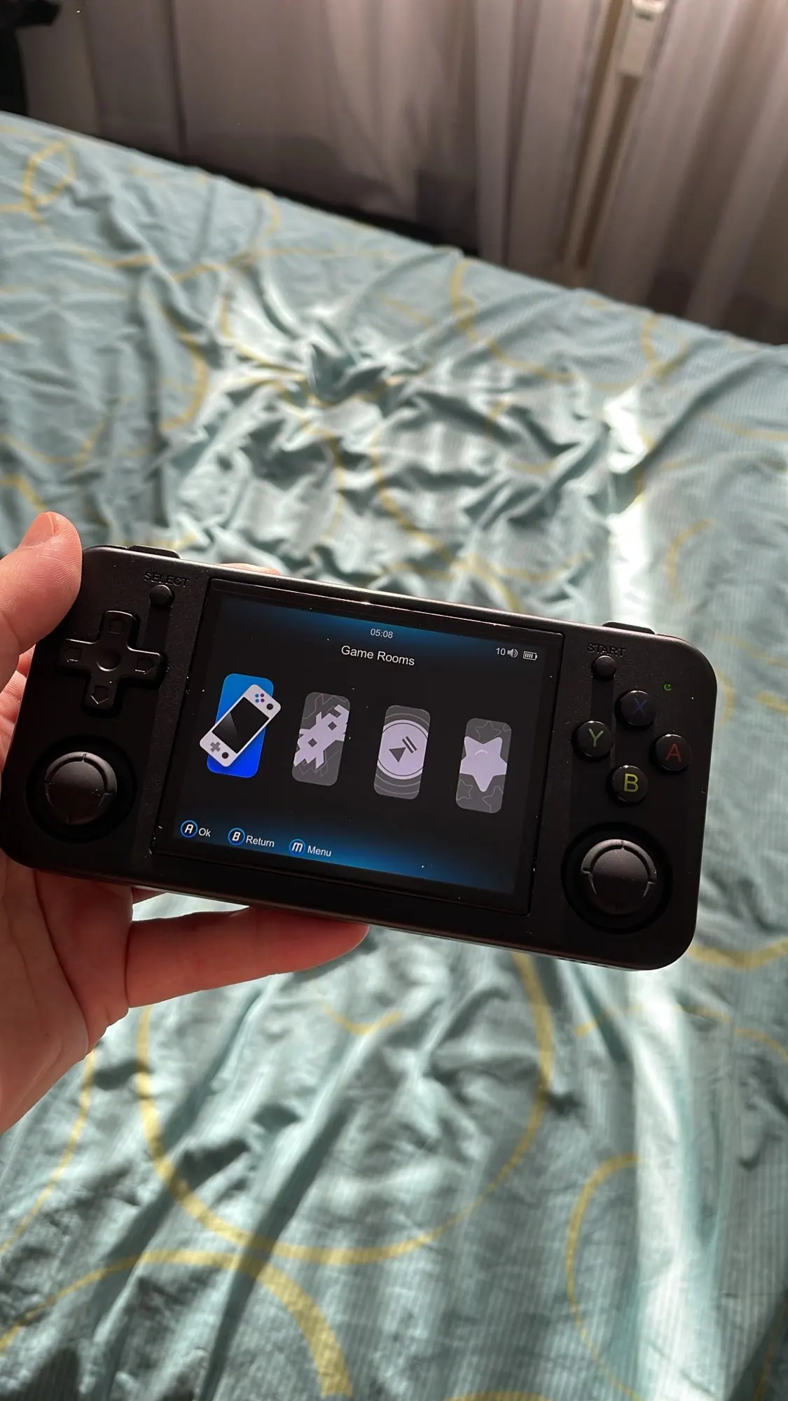 ANBERNIC RG35XX H photo review