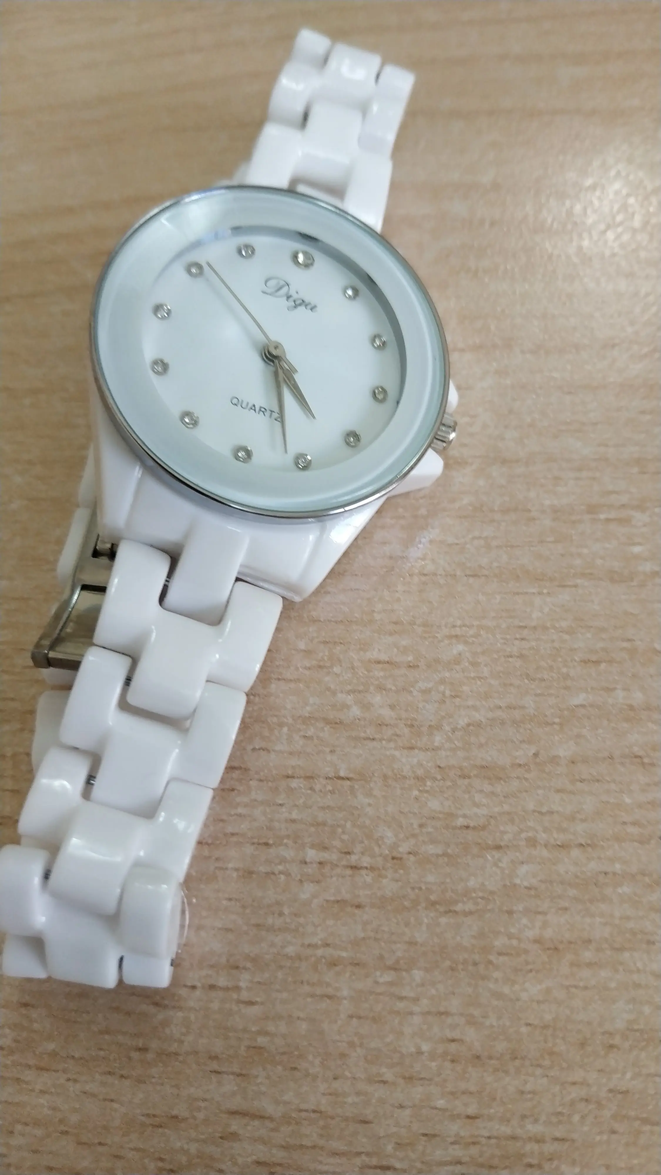 Relojes Mujer Women White Ceramic Wristwatch Bracelet Quartz Watch Female Ladies Watches Clock Female Fashion Women Watches photo review