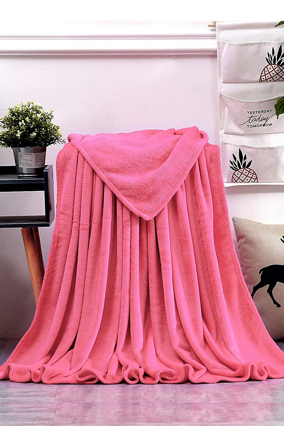 

TV Blanket 170x230cm Pink Double Wellsoft Plush Blanket Polar Fluffy Soft Casual Sofa TV Room Decor Bed Bedspread Quilt Blankets