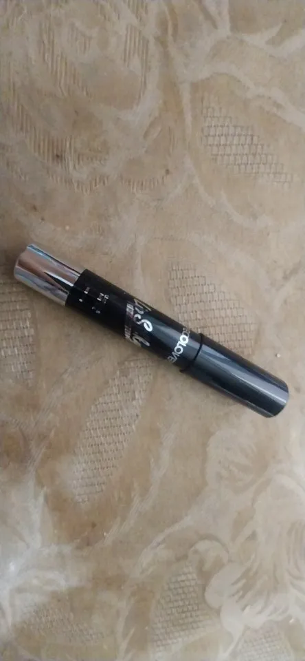 Matte Lipstick Pencil with Waterproof and Non-Stick Technology photo review