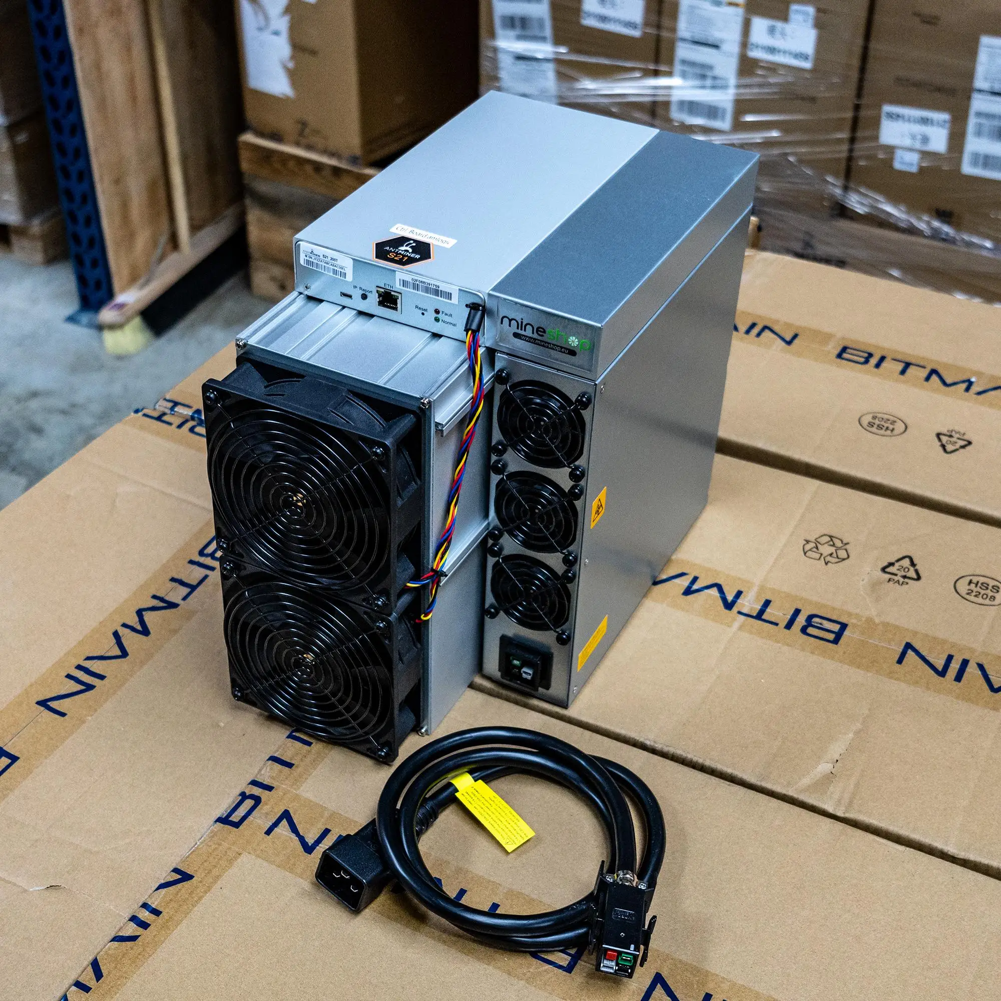 FREE SHIPPING Bitmain Antminer S21 200TH/s Bitcoin Miner - AliExpress