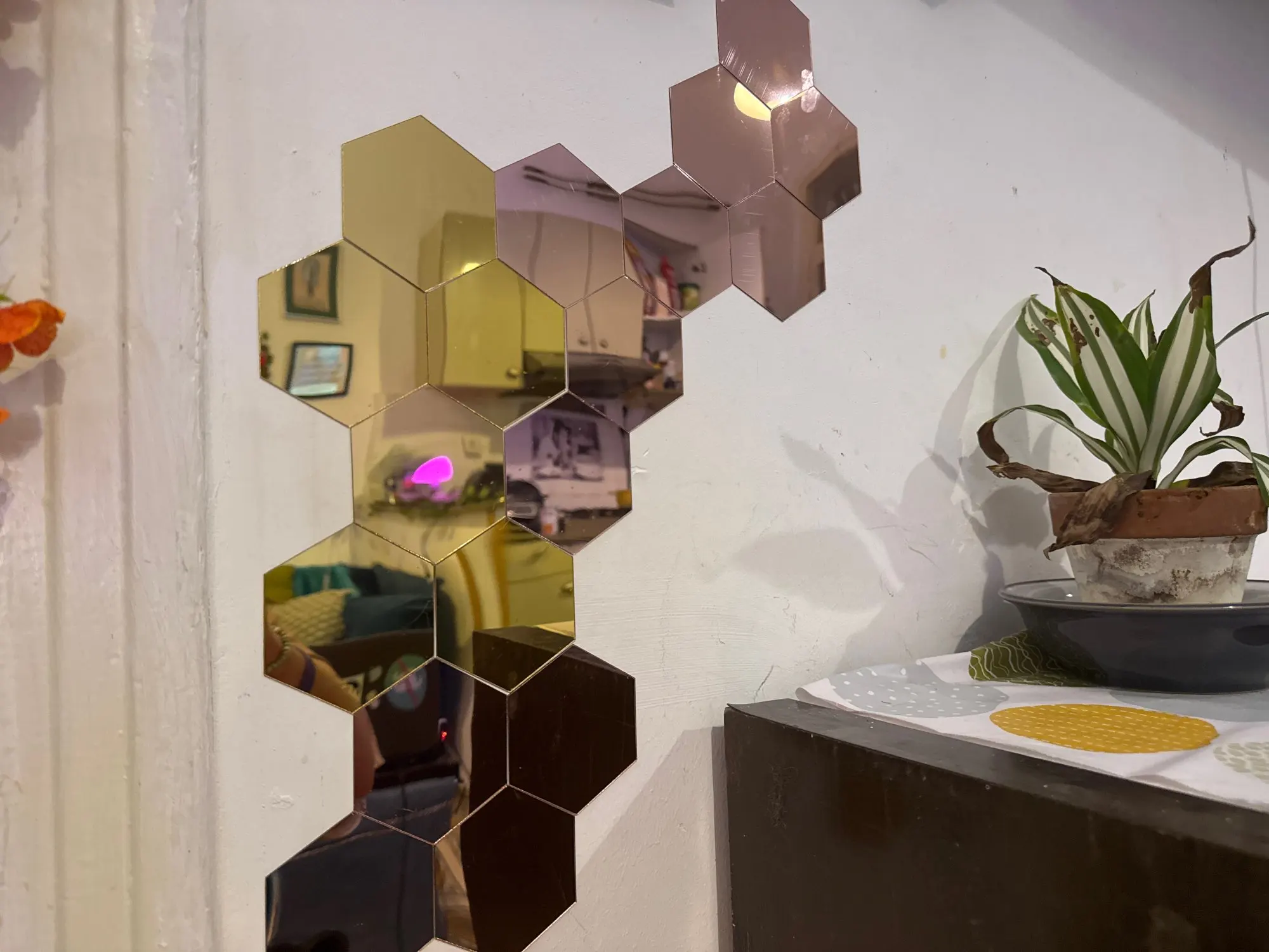 3D Hexagon Mirror Wall Stickers for Home Decor photo review