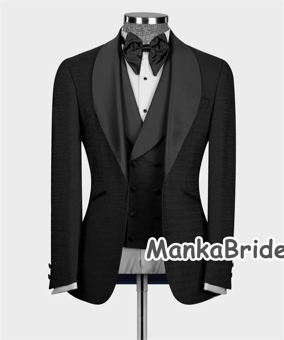 Рисунок 2 - Черный атласный воротник