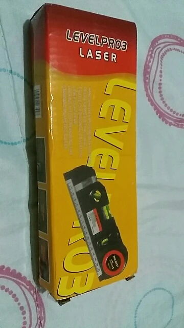 Ferramenta de Medição 4 em 1 - Nível Laser photo review