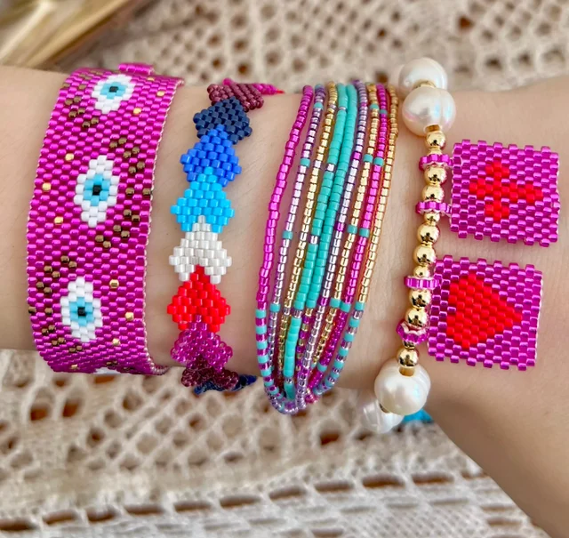 Oswestry schoolgirl raises hundreds for Hope House selling handmade  bracelets - Oswestry Life