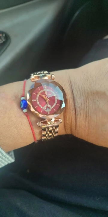 POEDAGAR Luxury Watch For Woman photo review