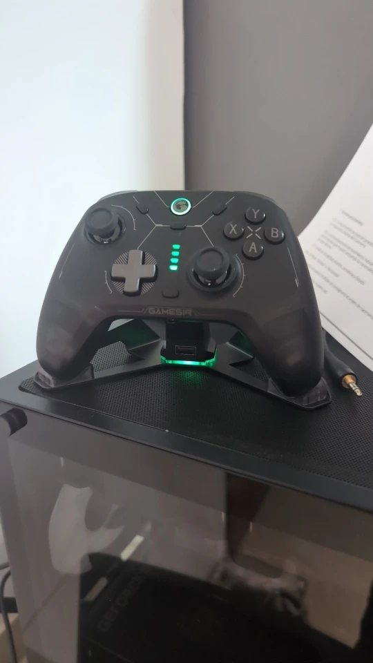 Controlador GameSir Cyclone 2 Wireless Pro, joysticks de efecto Hall, gamepad Bluetooth para Nintendo Switch, iPhone, Android y PC photo review