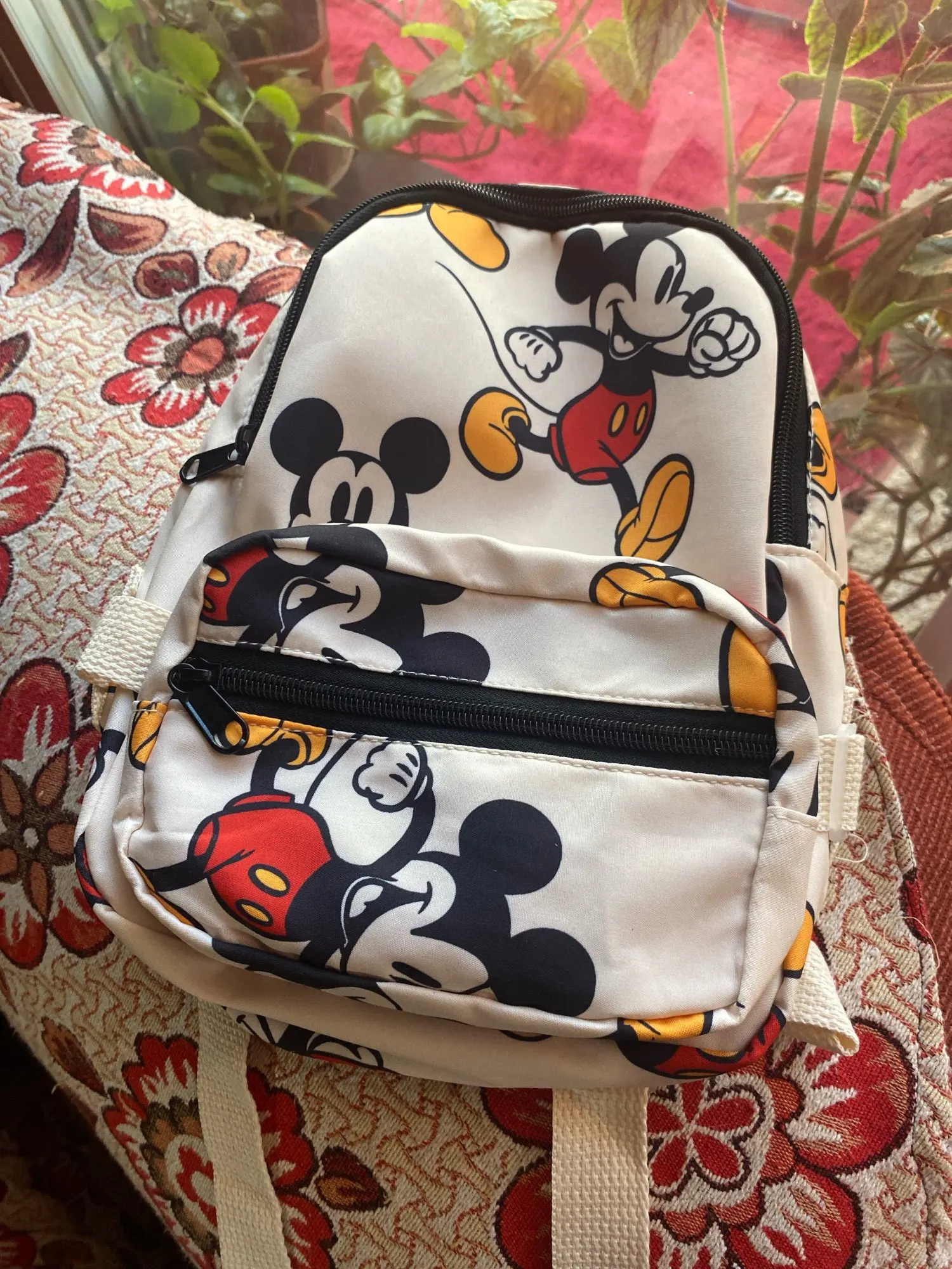 Disney 2024 nueva moda Mickey Mouse patrón bolso escolar para niños lindo Mickey estampado mochila ligera photo review