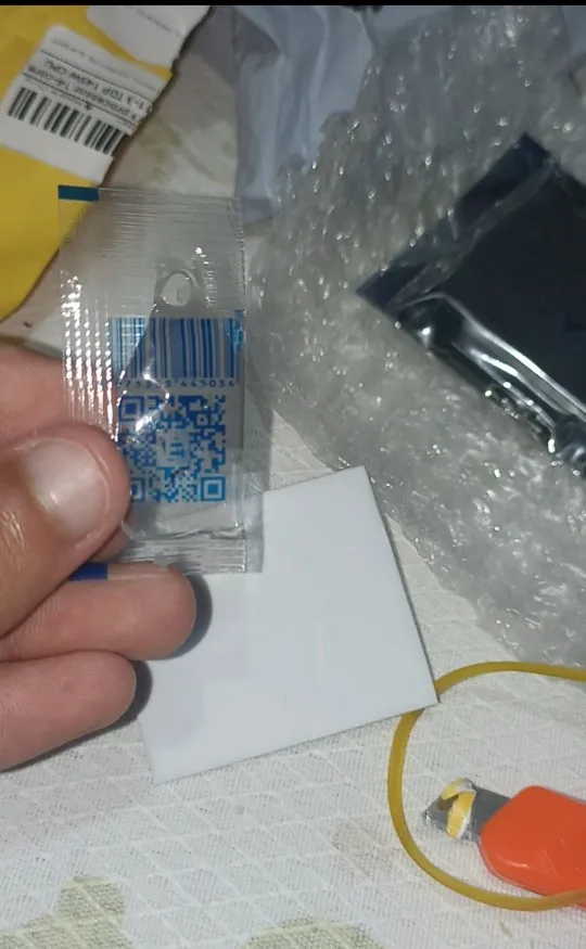 Intel Xeon E5 2697 V3 14-Core 2.6GHz LGA 2011-3 CPU photo review