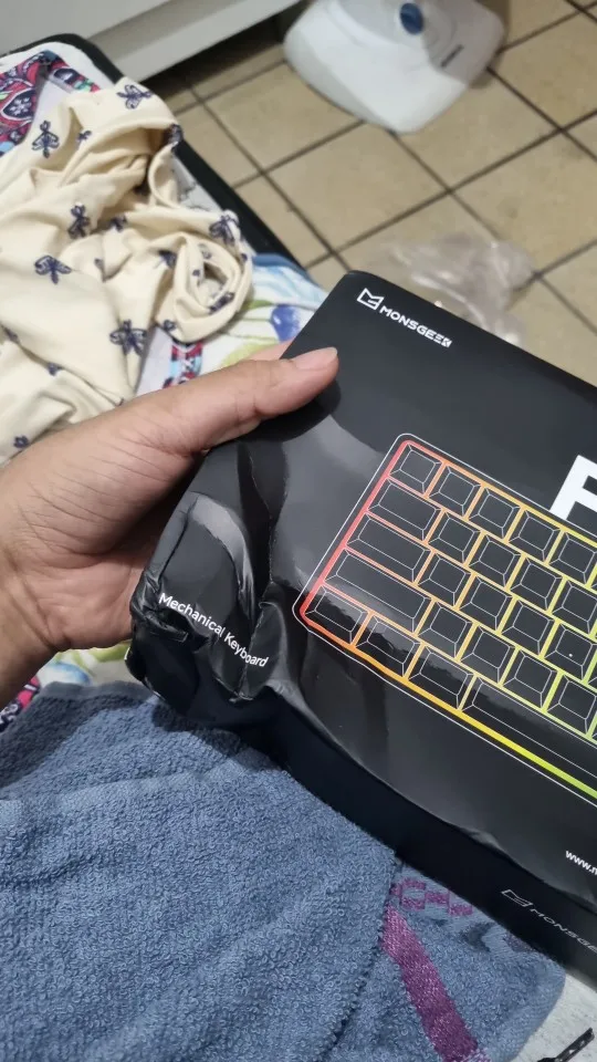 Akko MonsGeek FUN60 Mechanical Keyboard Magnetic Switch 60% Gaming Keyboards Rapid Trigger 0.01mm 8K ARGB HE/TMR Custom Keyboard photo review