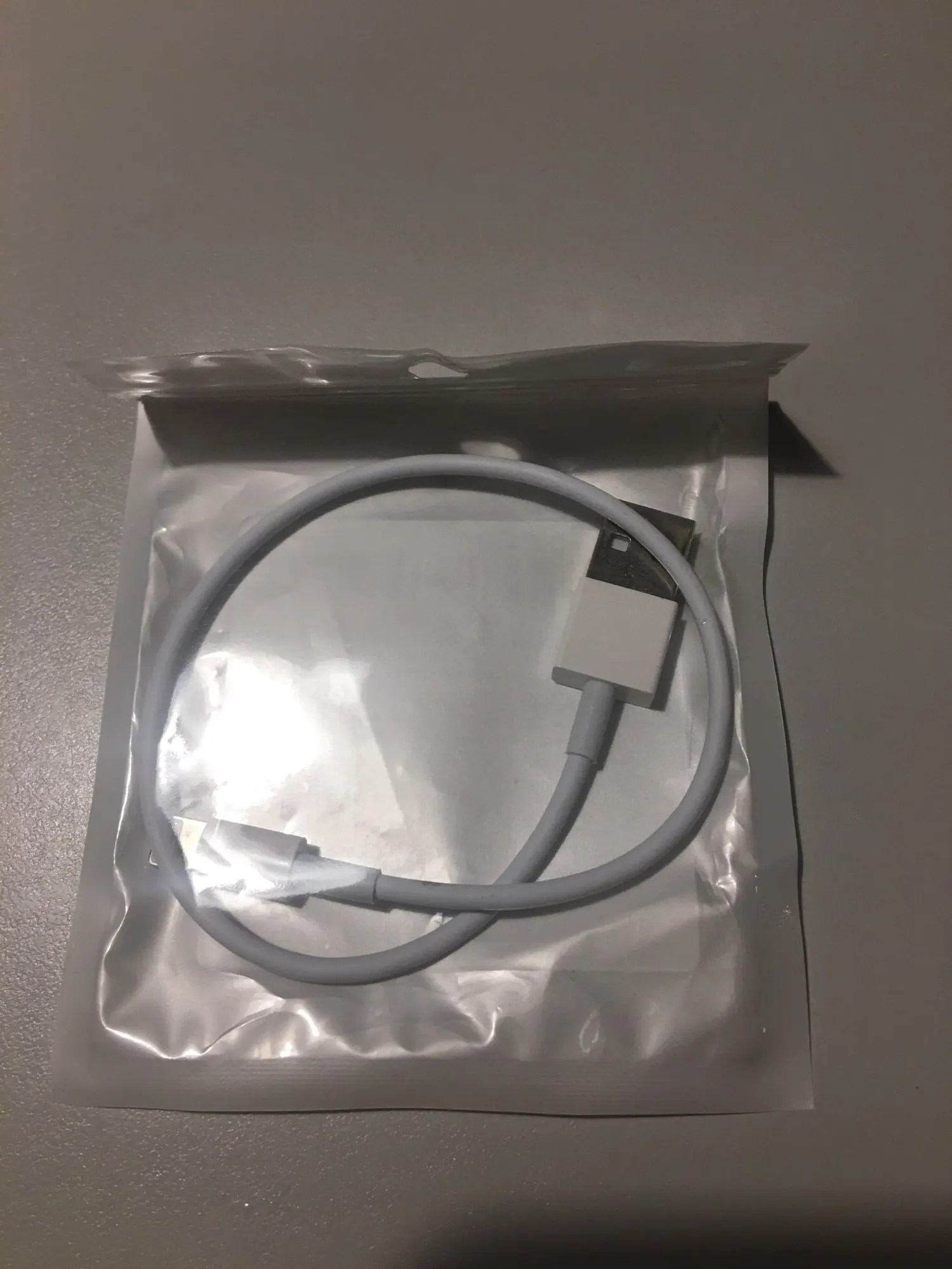 كابل شاحن USB عالي الجودة لهاتف ايفون