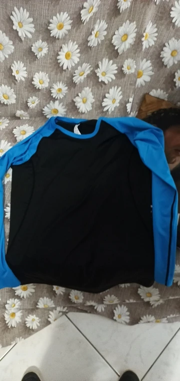 Men's Compression Fitness Top, Quick-Dry Sweat-Wicking Long Sleeve Casual Sport Base Layer, Durable Color Block Pullover Top Fit photo review