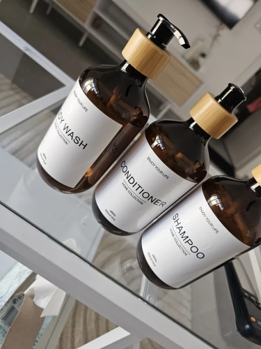 3pcs/500ml Waterproof Lotion Dispenser with Label for Bathroom Shampoo, Shower Gel, and Body Lotion Storage photo review