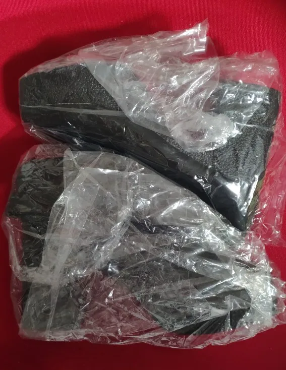 נעלי מגפיים חורף לאישה שחור