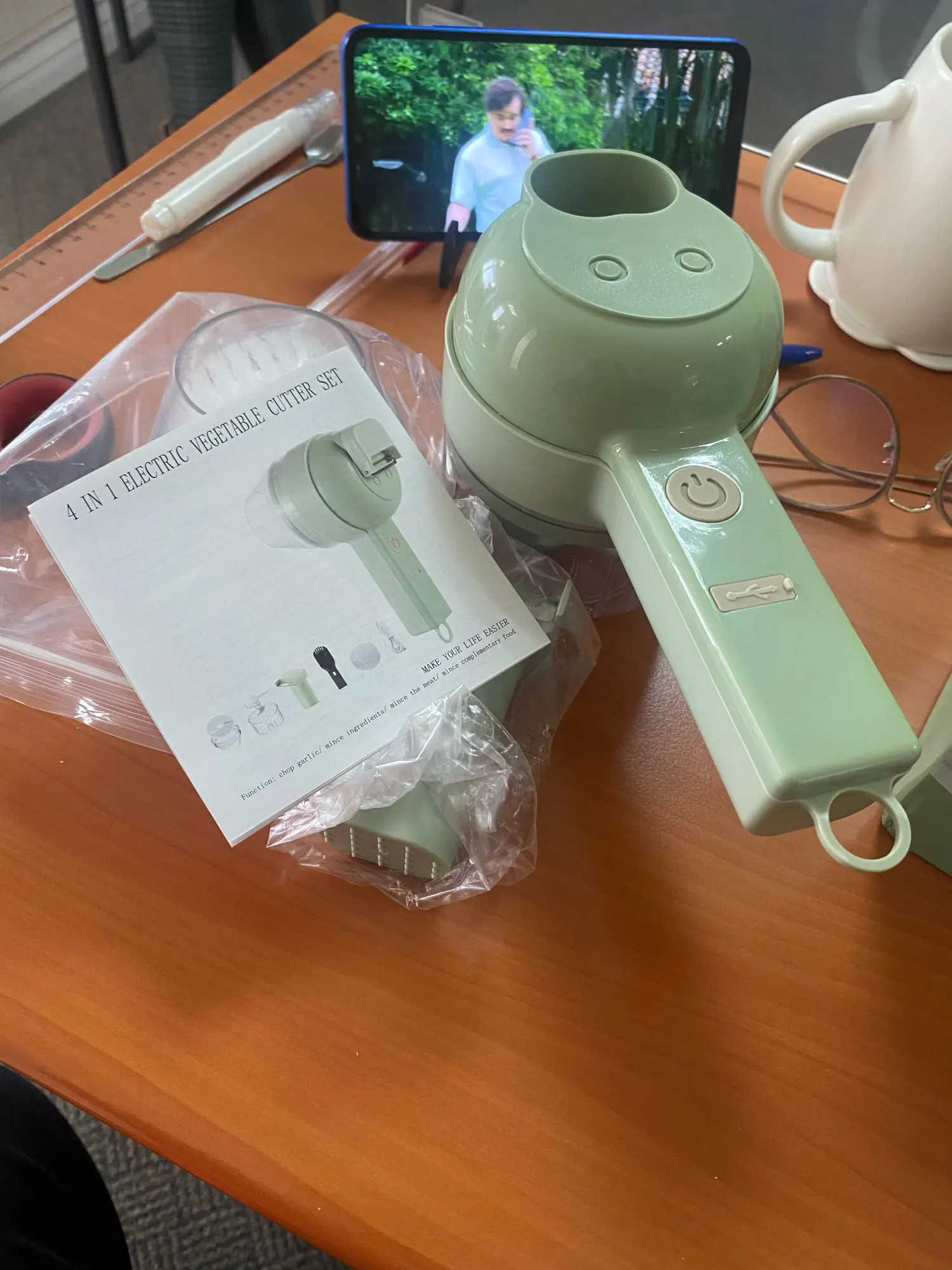 Attachment image review on Androf 4 In 1 Electric Vegetable Cutter