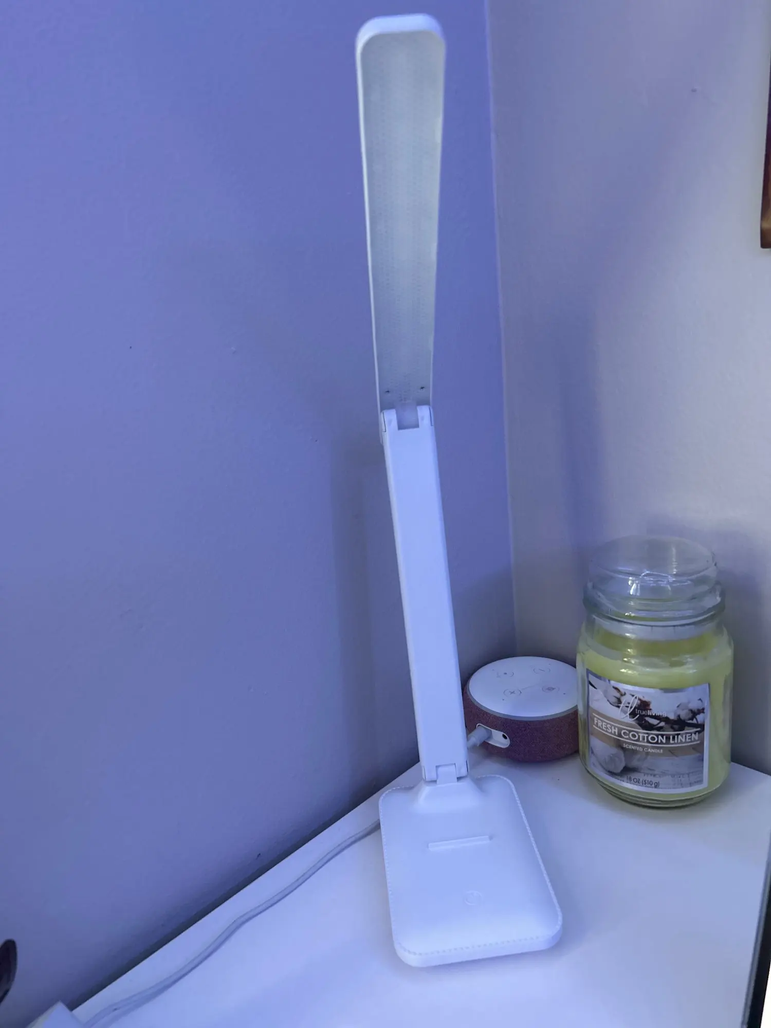 Foldable Touch Dimmable LED Lamp, Eye Protection, USB Rechargeable, Perfect for Student Dorms and Bedroom Reading photo review