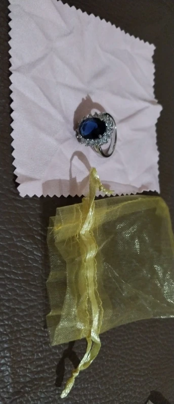 Ovala safirringar för kvinnor Trendiga silver 925 fina smycken med ädelstenar Blomformade gåvor för kvinnliga förlovningsringar photo review