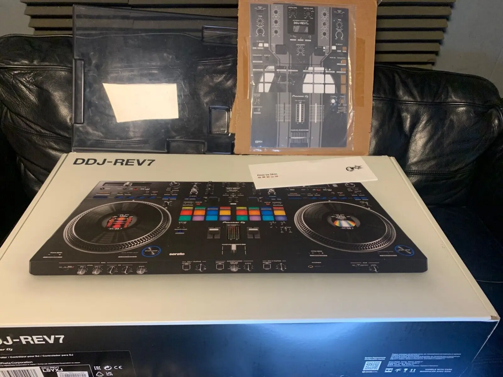 TOP QUALITY FOR NEW DDJ-REV7 Serato DJ 2-Channel Professional Controller with Diatonic Accordion Configuration