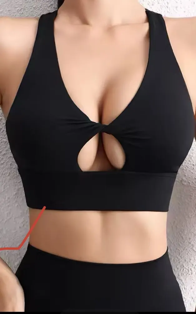 Women's Halter Neck Yoga Sports Bra with Removable Pads photo review