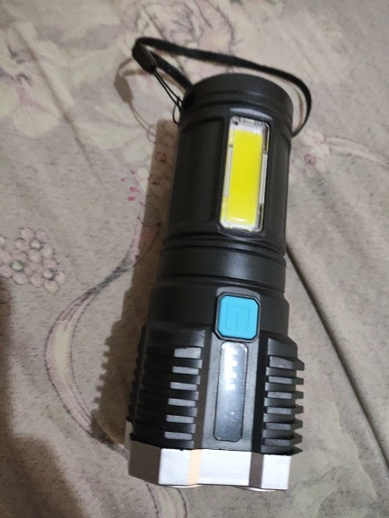 NEVERDIE STORE - Lanterna Led Prova Dágua 4 Núcleos Potente Usb Recarregável ENVIO RAPIDO PARA TODO O BRASIL photo review