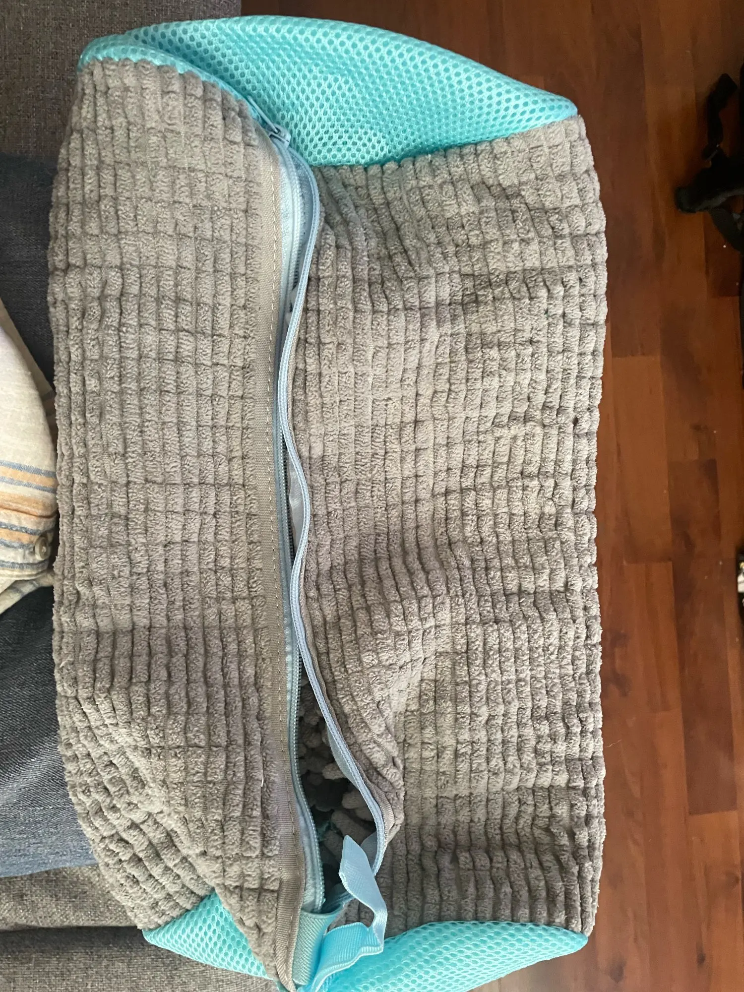 Washing Machine Reusable Sneaker Cleaning Bag photo review